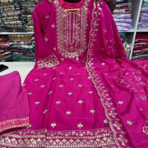 Indian readymade nayra cut 4pis