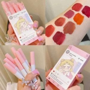 Little Monster 8pcs in 1 Box Lipstick Cigarete Tube Lip Glaze Set Matte Student Gift Lipstick Set
