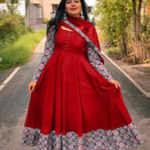 Naira cut three piece