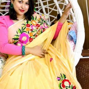 উন্নত মানের হাফ সিল্ক শাড়ি