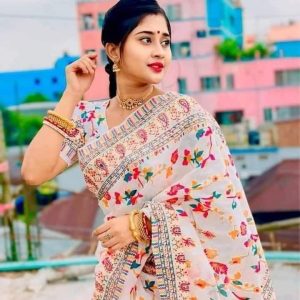 উন্নত মানের হাফ সিল্ক শাড়ি
