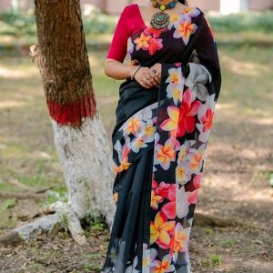 চান্দুরি সিল্ক শাড়ি