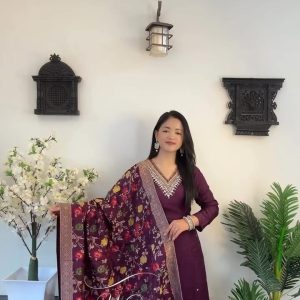 থ্রি_পিস