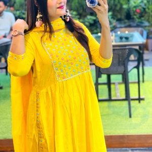 নায়রা কাট থ্রি পিস কালেকশন