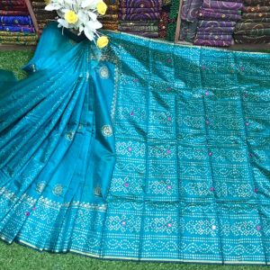 ব্লক প্রিন্ট শাড়ি