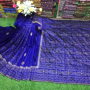 ব্লক প্রিন্ট শাড়ি