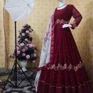 রেডিমেড জর্জেট এমব্রয়ডারি পার্টি ড্রেস