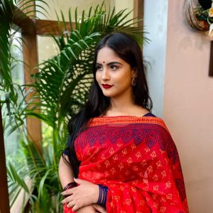 হাফ সিল্ক শাড়ি