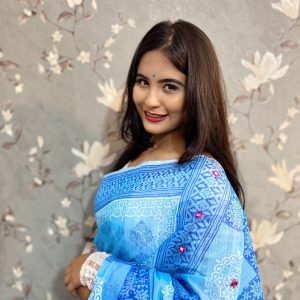 হাফ সিল্ক শাড়ি