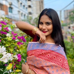 হাফ সিল্ক শাড়ি