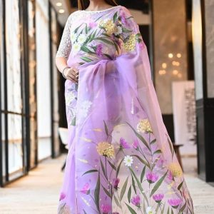 হাফ সিল্ক হ্যান্ড প্রিন্ট শাড়ি