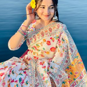 হাফ সিল্ক শাড়ি(সাথে ব্লাউজ পিস থাকবে)